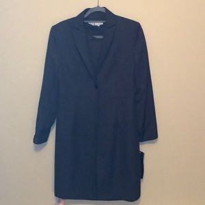 NWT Pret a Porter Dark Gray 2 Piece Suit
